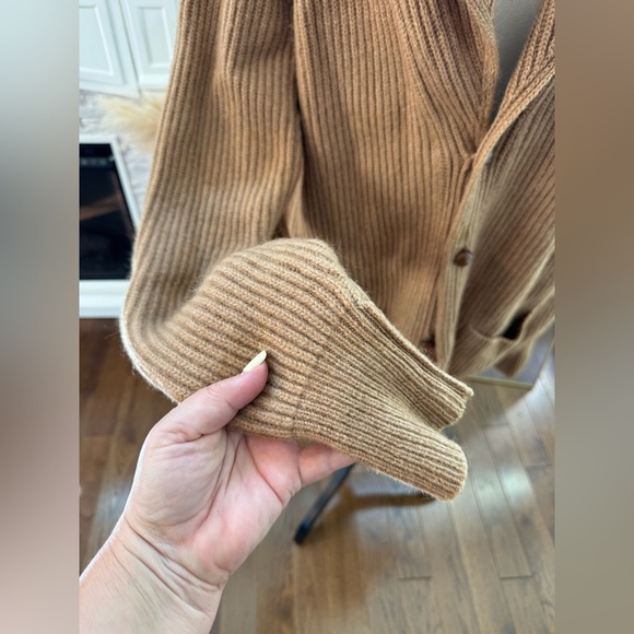 Lands' End 100% Camel Hair Men's Brown Ribbed Cardigan made in Scotland - Picture 5 of 13